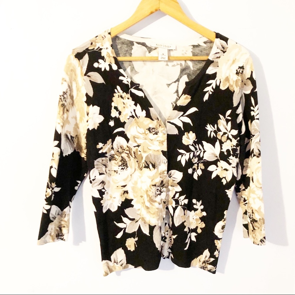 White House Black Market black floral cardigan